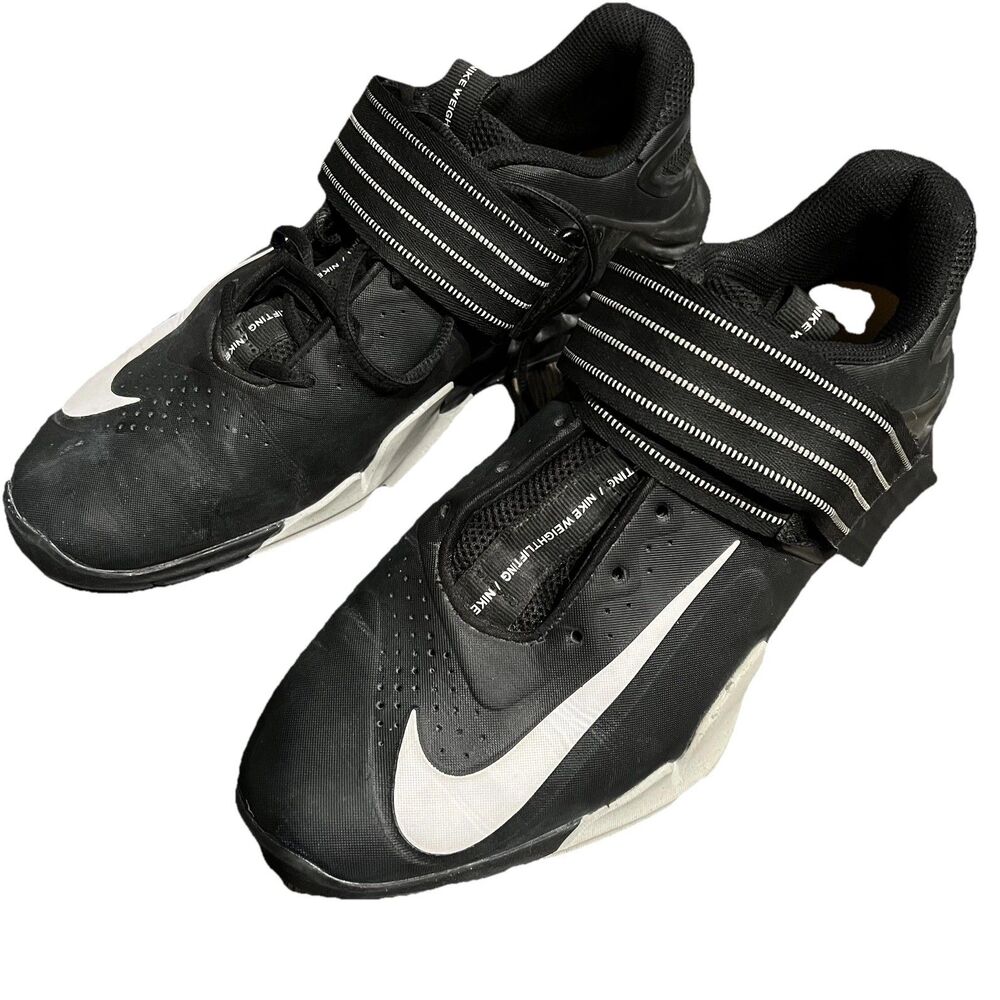 Nike Salvaleo Men's Size 10.5
